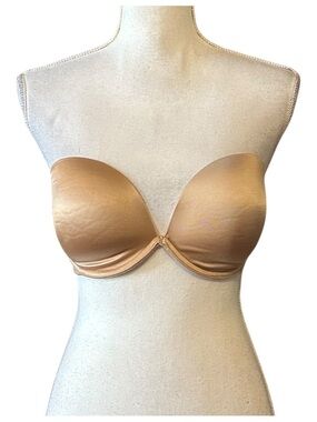 Victoria’s Secret Strapless Bra Women’s SZ 34D in Nude